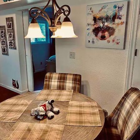 Raccoon Hideout Hot Tub Bbq Arcade Darts Villa Oakhurst Bagian luar foto